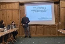 Izsán Csaba előadása