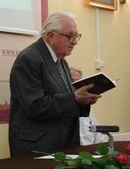 Elhunyt Dr. Csávossy György költő, színműíró, mezőgazdasági szakíró, kutató, a Magyar Bor Akadémia örökös tagja, az EME tiszteleti tagja.