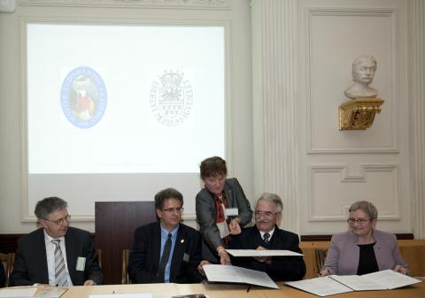 Együttműködési megállapodás a Magyar Tudományos Akadémia és az Erdélyi Múzeum-Egyesület között