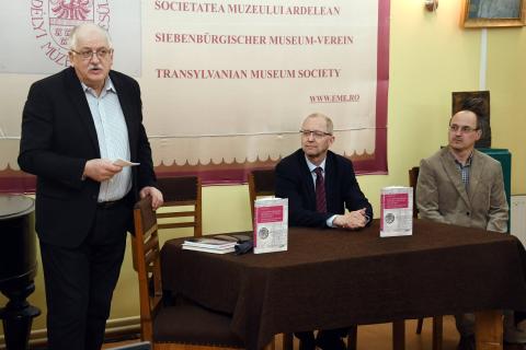 Tánczos Vilmos bemutatja Molnár Antal könyvét